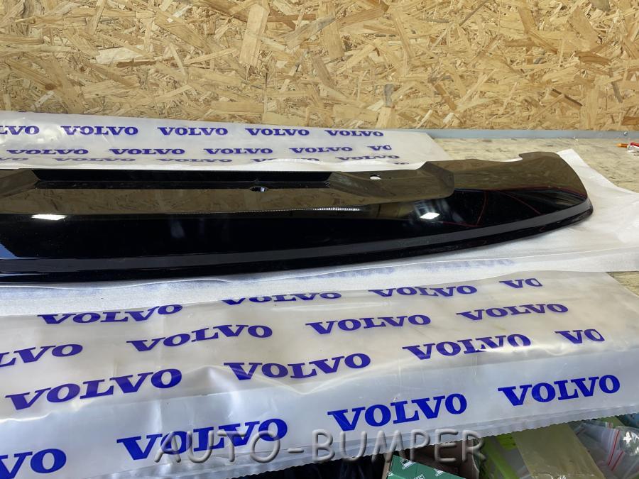 Volvo XC40 2017- Накладка заднего бампера 31449334, 30747808